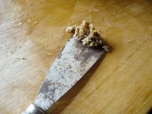 旧家具翻新的方法有哪些,旧家具翻新的详细流程