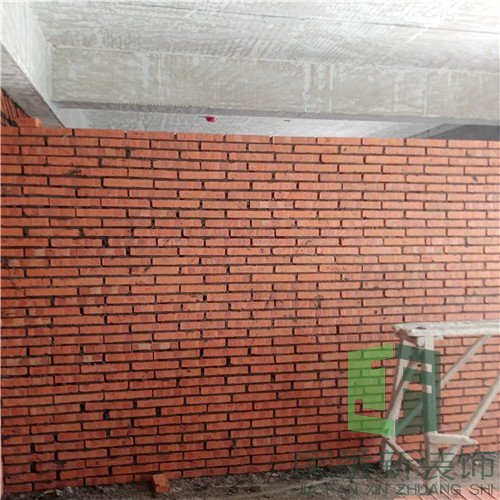 鼓楼区中建龙庭嘉园新房砌墙1