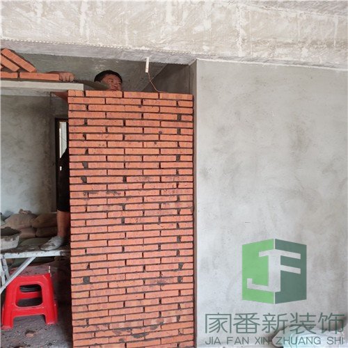 鼓楼区中建龙庭嘉园新房砌墙2