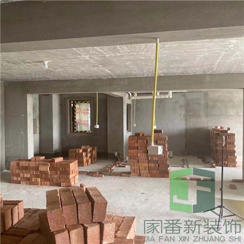 仓山区80㎡中庚东砌墙1