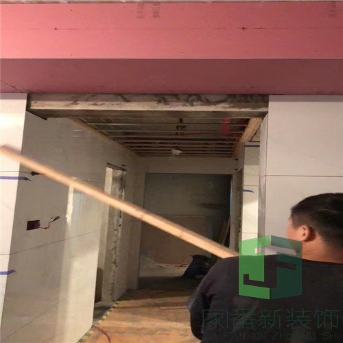 宏发御榕府新房装修砌墙2
