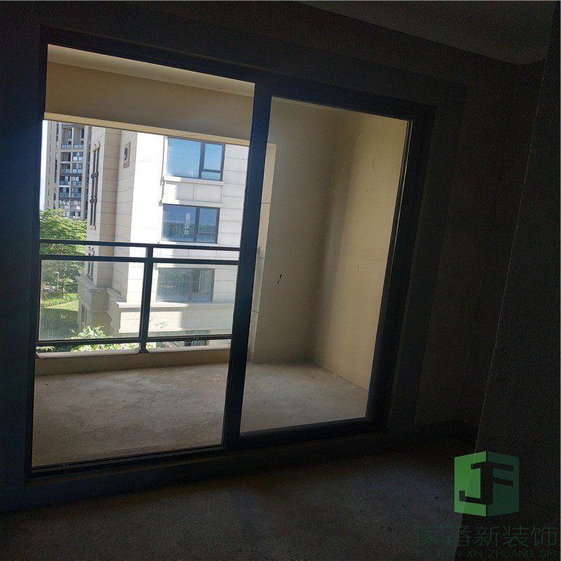 阳光城丽景湾105m²雅居门拆除8