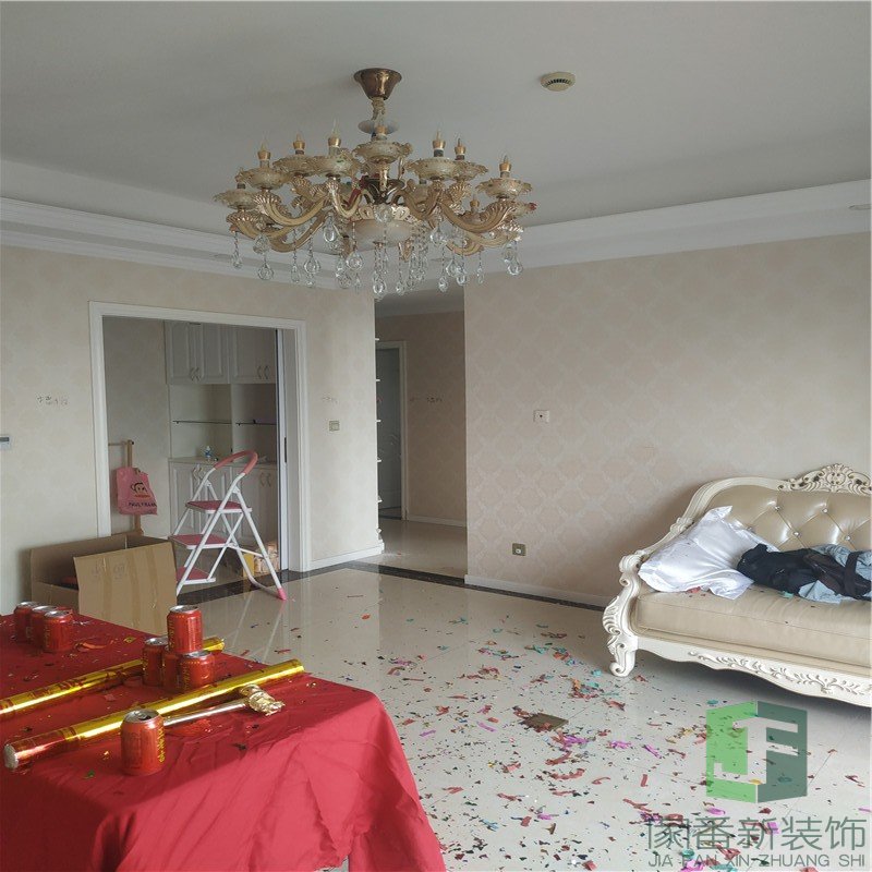 118㎡世茂俪园林女士的雅居开工仪式2