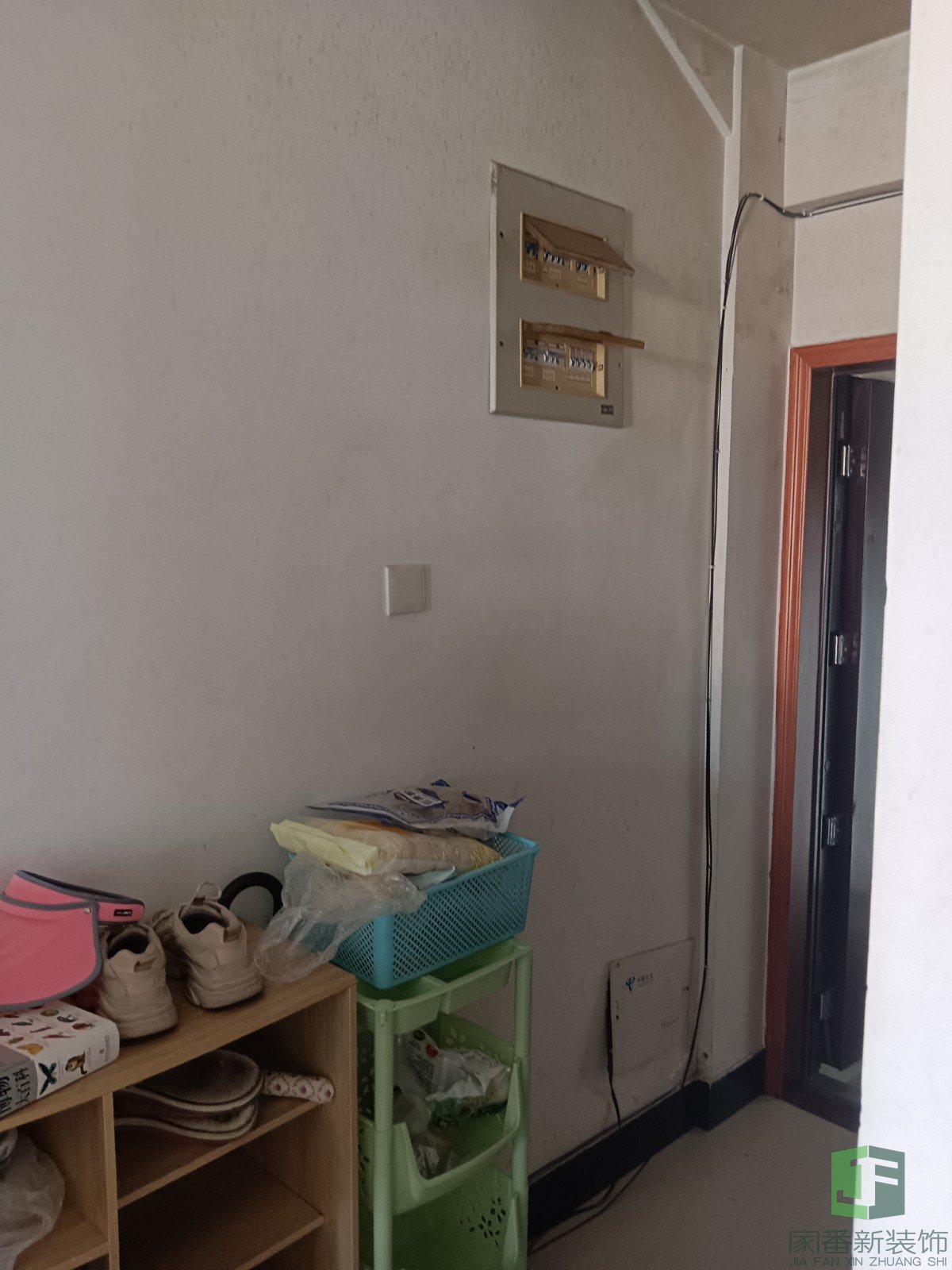 90㎡马榕小区顶楼斜屋面整装6